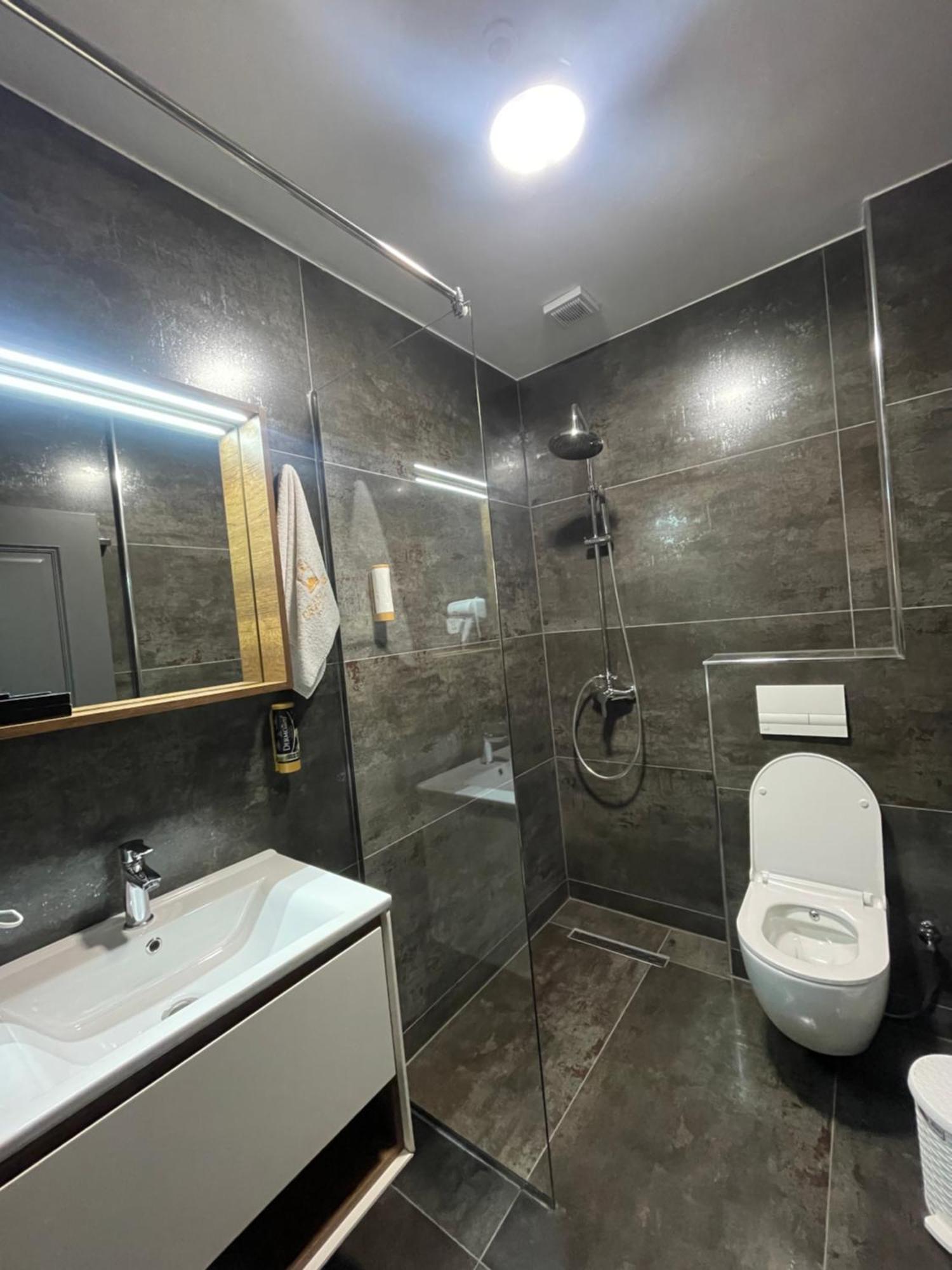 Grand Jnk Boutique Hotel Kukes Luaran gambar