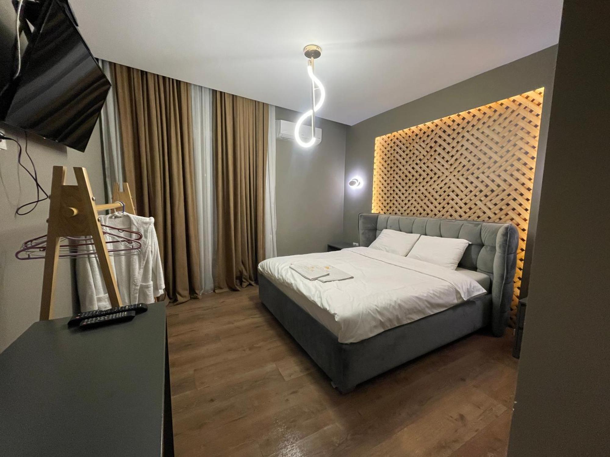 Grand Jnk Boutique Hotel Kukes Luaran gambar